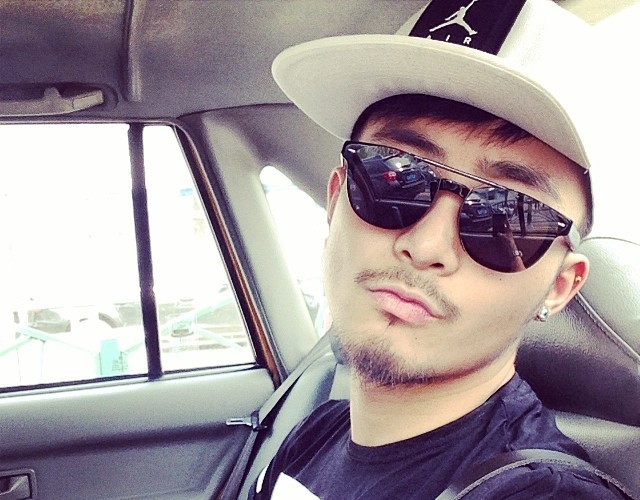 Mr尹的第一张照片--北京认干亲服务网