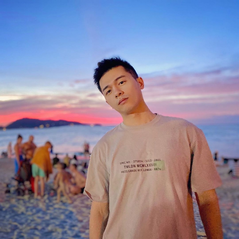 理想三旬的第一张照片--北京认干亲服务网