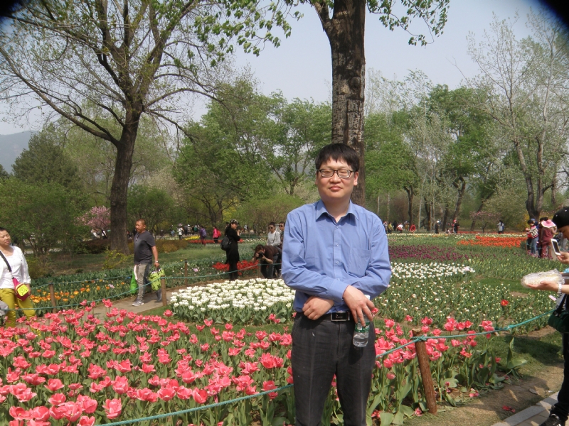 高健的第一张照片--北京认干亲服务网